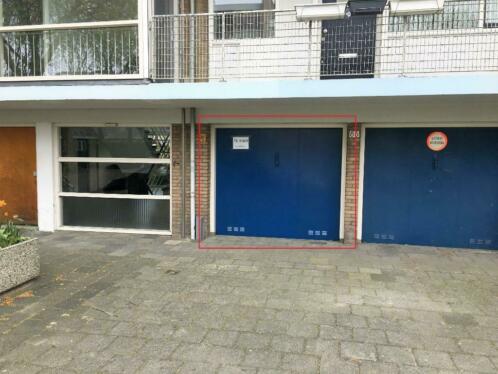 Huur Garagebox met elektra amp water in Rotterdam IJsselmonde