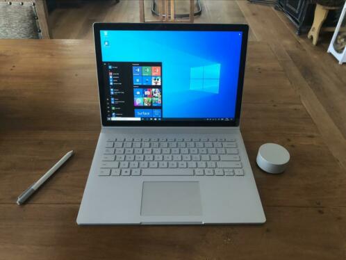 Hybride laptop tablet Microsoft Surface Book met Dial