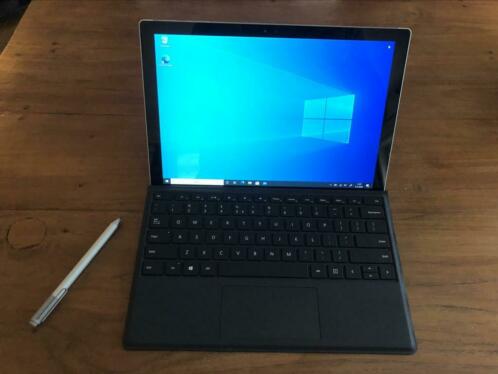 Hybride laptop  tablet Microsoft Surface Pro 4 i5