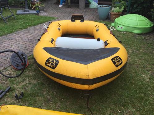 Hypalon rubberboot merk Lifeguard  British Seagull bbm.
