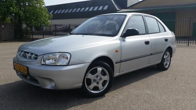 Hyundai Accent 1.3i