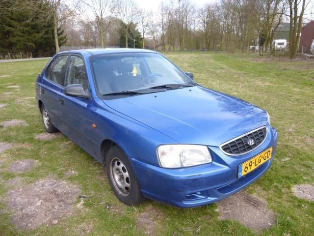 Hyundai Accent 1.3i LS,lpg g3,5drs,bj2003,airco,enz,netjes,r