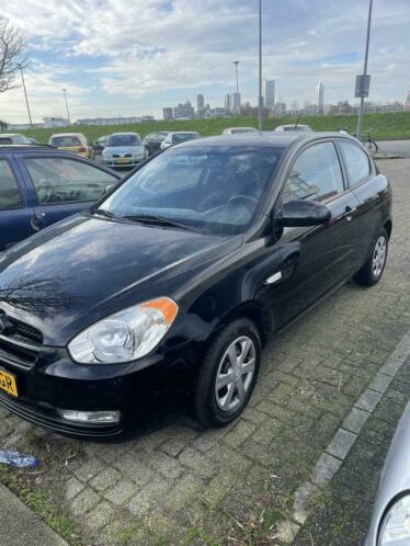 Hyundai Accent 1.4 3DRS 2008 Zwart