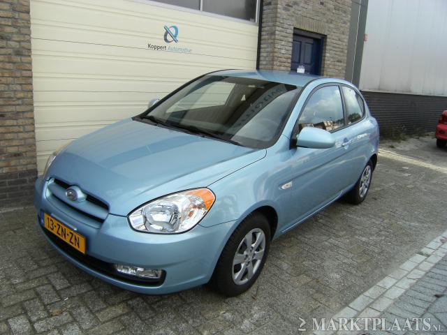 Hyundai Accent 1.6i Dynamic AUTOMAAT AIRCO 