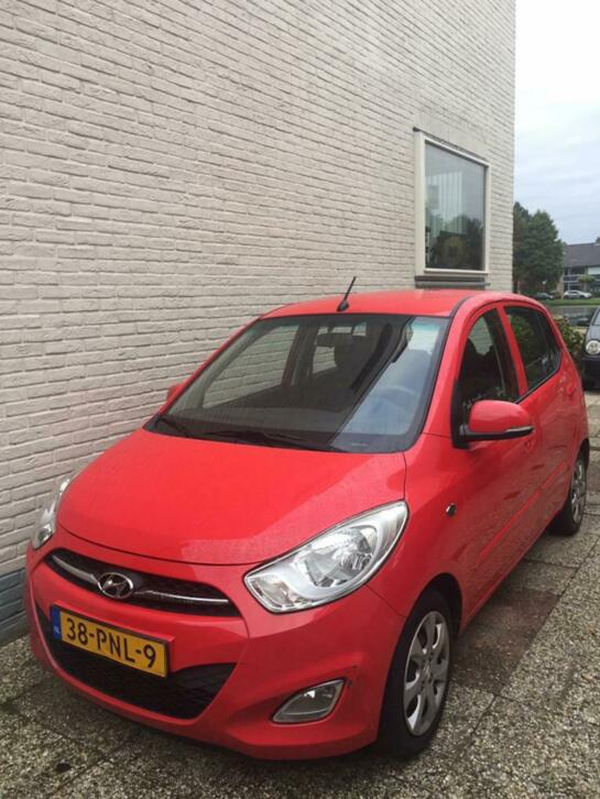 Hyundai I 10 1.25 I 5DR 2011 Rood