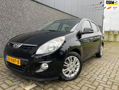 Hyundai I20 1.2i PlusDealer onderhNieuwe APK en Beurt