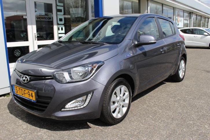 Hyundai i20 5-drs 1.2 i-Deal NAVI  AIRCO  CRUISE  LM VELG