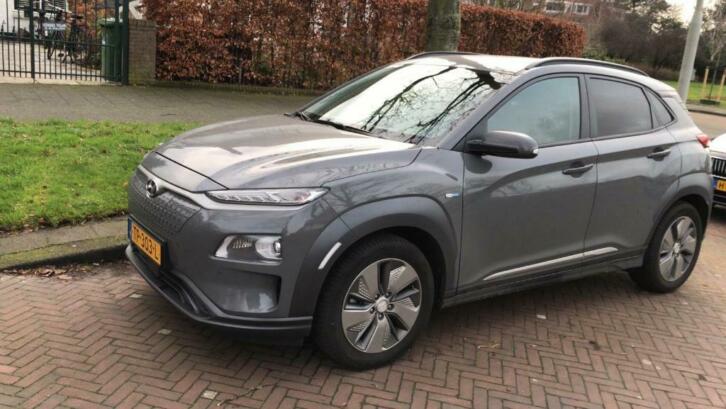 Hyundai Kona Electric Premium 64 kW BTW verrekenbaar