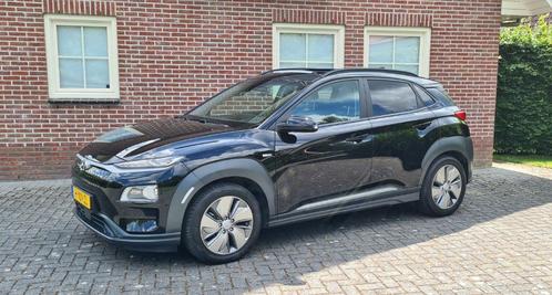 HYUNDAI KONA PREMIUM SKY  64 kWh  8  3 FASE  SCHUIFDAK