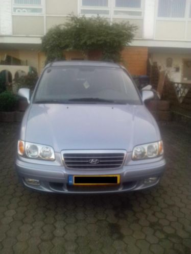 Hyundai Trajet met defecte motor