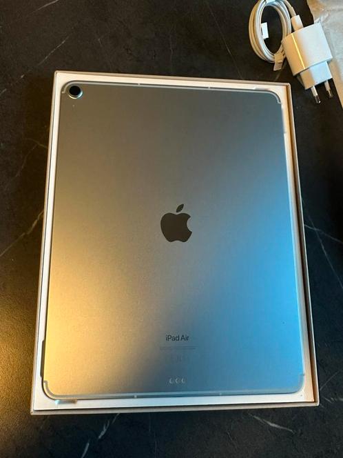 I pad 13 air 128 GB Blue