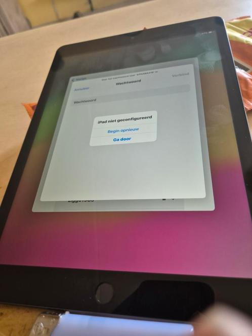 I pad 9th generation 64 gb nieuw in doos