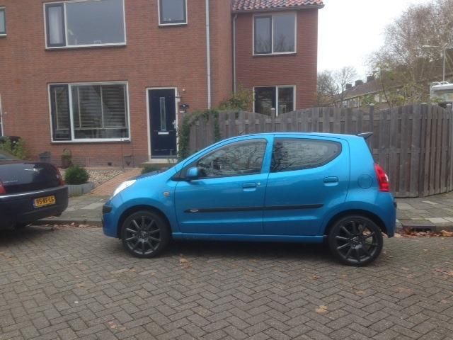 identiek aan de alto super mooie pixo metallic blauw airco