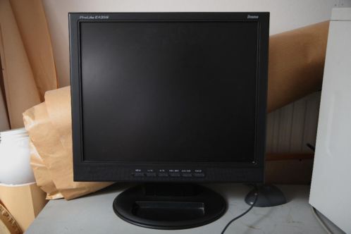 iiyama prolite e435 17 inch lcd monitor