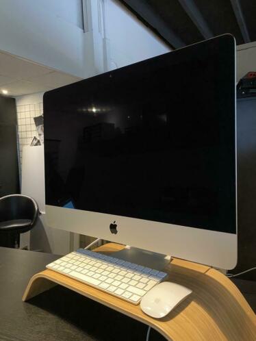 Imac 21 inch 2017 i5 3,4 Ghz