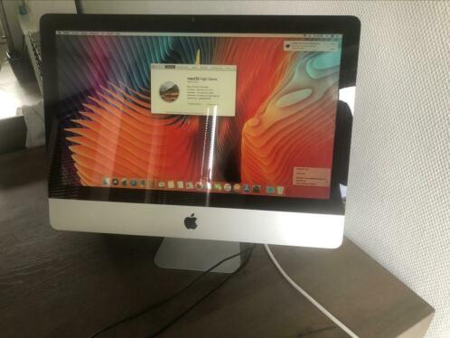 iMac 21,5 inch, model 2010. Amper gebruikt