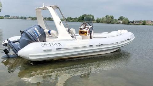 In bijna nieuwstaat verkerende RIB Sportis MC-5600 (hypalon)