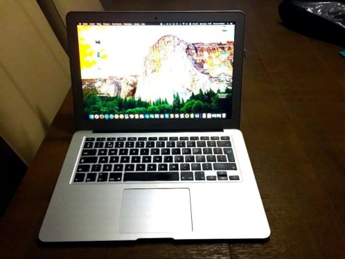 In perfecte staat Macbook Air 13 inch Mid. 2012
