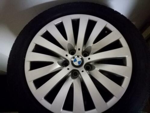 In prijs verlaagd BMW velgen  Pirelli winterband 24550 R1