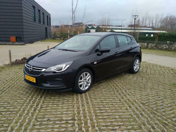 In prijs verlaagd Opel Astra HB 110PK 5-drs Business