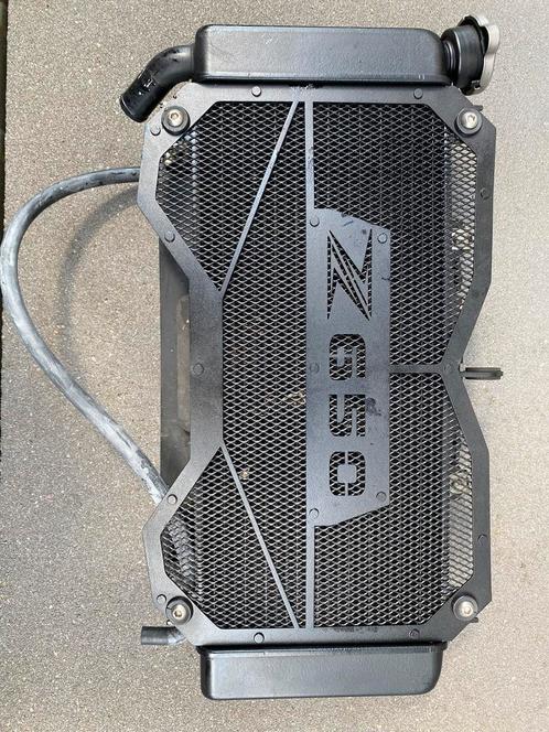 In zeer goede staat radiator  beschermer Kawasaki Z650