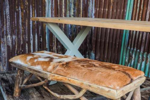 industriele houten tafel op maat gemaakt v binnen en buiten