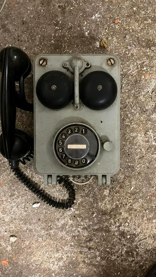 Industrile telefoon, antiek vintage mancave mijnwerk fabrie