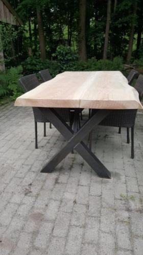 Industrile tuintafel 20 korting in de maand juni