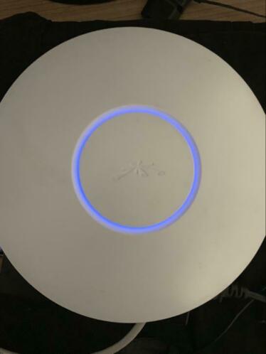 Inifi pro wifi router power over Lan.