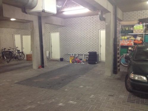 Inpandige parkeerplaats te koop - Amsterdam Sporenburg 