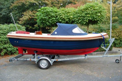 Interboat 16 met veel teak vetus diesel  13.850 met trailer