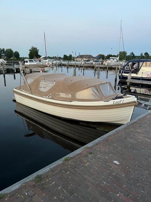 Interboat 6.5 in nieuwstaat , 2018 incl.tandemas trailer.