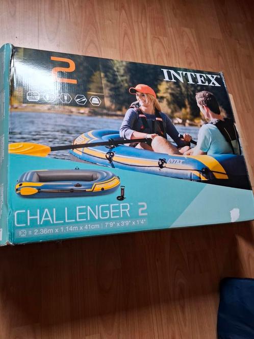 Intex challenger 2 bootje met roeispanen