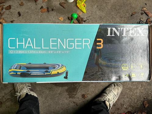 Intex Challenger 3 boot