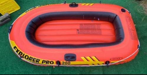 Intex Explorer Pro 200 inflatable boat
