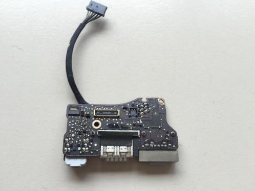 IO board DC-in board Macbook Air 13039039 20132014