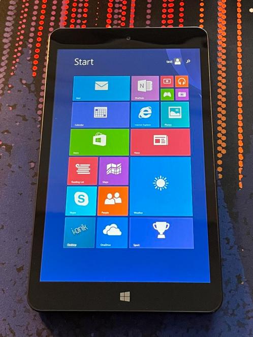 ionik Windows Tablet TW-8quot