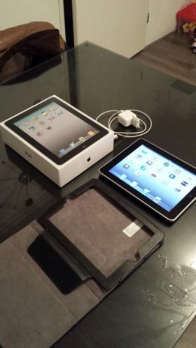 Ipad 16 Gb Als Nieuw in Doos  Leder Hoes  110 EURO 