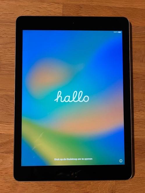 iPad 2017  A1822  32GB