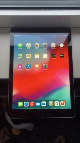 iPad 2018, 32Gb 6de generatie in perfecte staat A1893