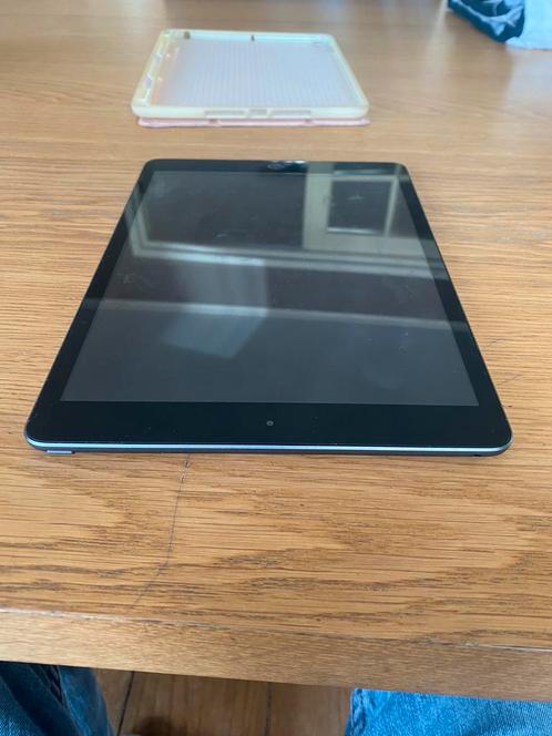 iPad 2020 32GB (incl Apple pen)