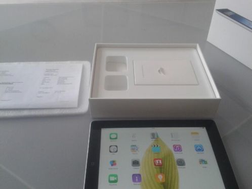 IPad 3 -16gb incl aankoopbonen originele doos.