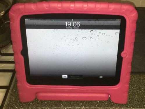 iPad 32 GB. Met foam hoes en oplader
