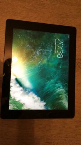 iPad 4 with Retina display Wi-Fi 16GB - Black MD510NFA