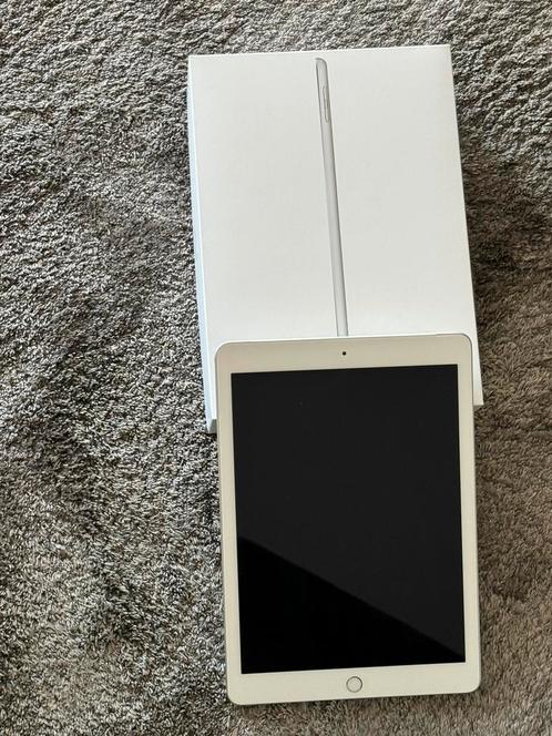 iPad 5e generatie 128 GB Wi-Fi  Cellular witte uitvoering