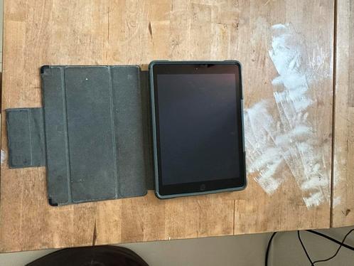 Ipad 5e Generatie met 128gb incl. Hoesje