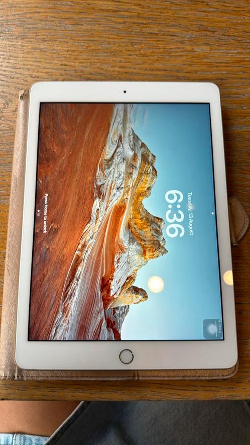 Ipad 5th generatie, 32GB.