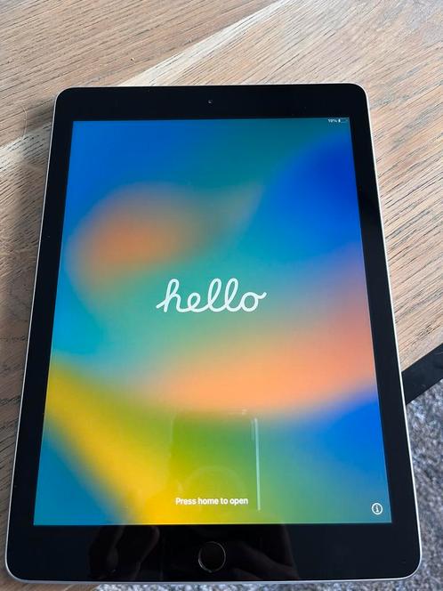 iPad 5th generation 2017