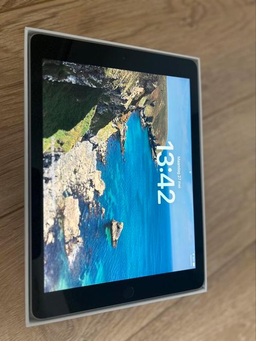 iPad 6th gen 32Gb Space Gray (2019)