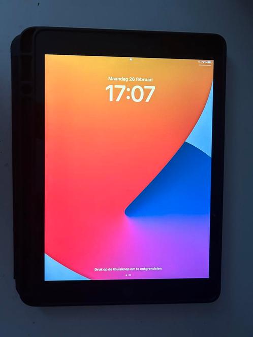 iPad 9 (2021 , 10.2 inch)